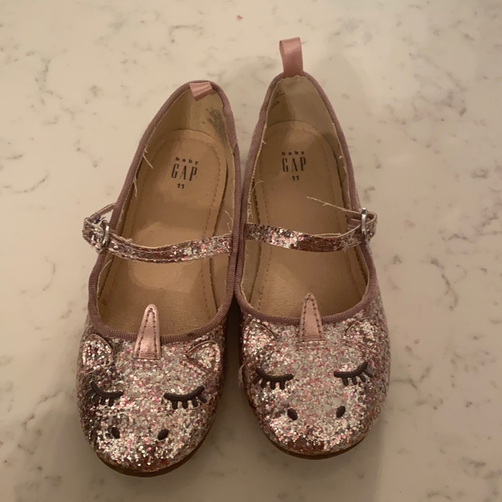 Gap unicorn dress shoes